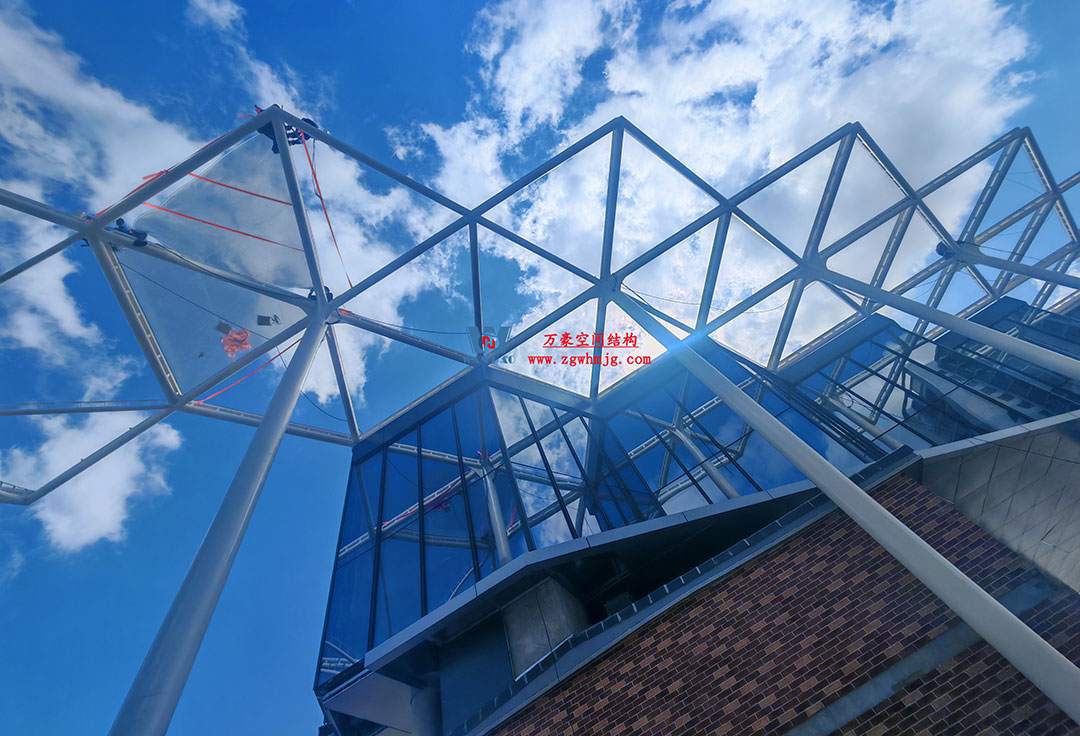 ETFE膜结构景观建筑：不止于“美”的建筑革命