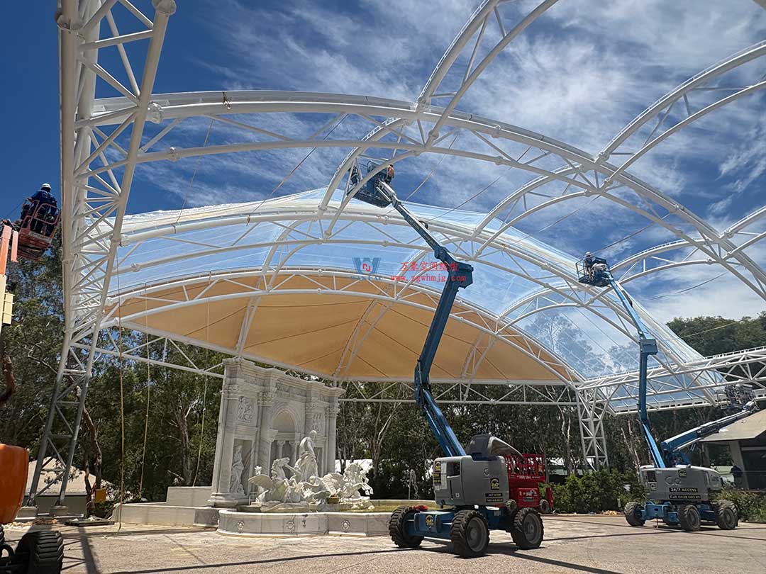 跨越山海的建筑新章!澳大利亚喷泉广场天幕张拉正酣,双膜科技赋能庄园建筑 跨越山海的建筑新章!澳大利亚喷泉广场天幕张拉正酣,双膜科技赋能庄园建筑