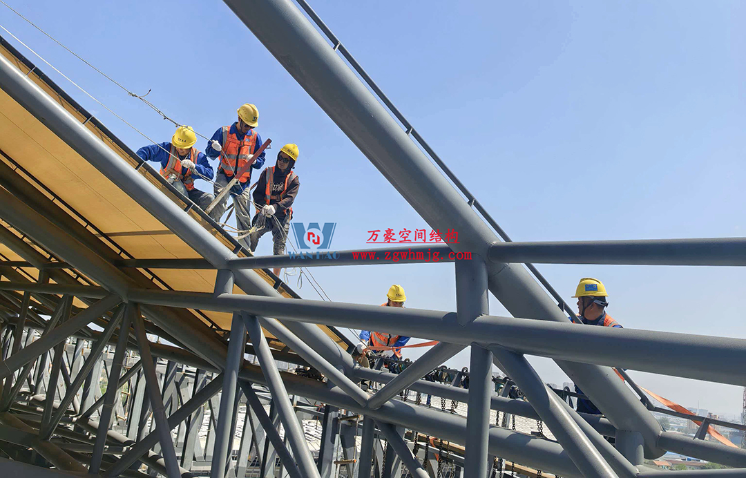 黄渤海之滨，仙境体育场迎来关键跨越