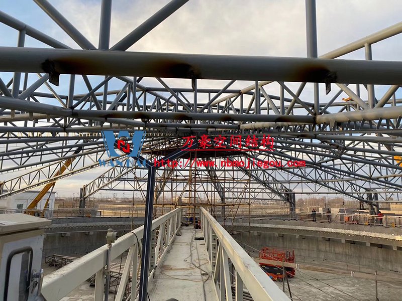 格尔木工业园昆仑工业区工业污水厂污水池保温异型钢结构工程