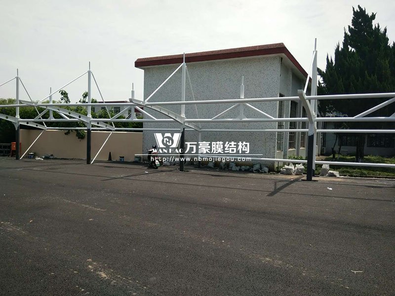 膜结构车棚
